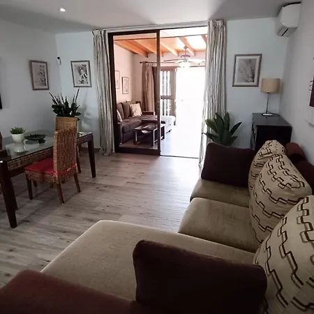 In Parque Santiago 1 Dreams True! Chalet Playa de las Americas (Tenerife)