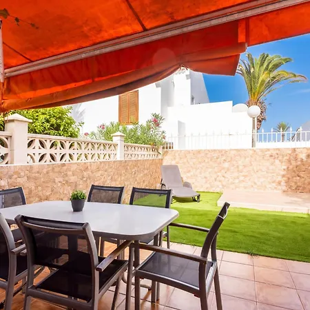 Sunset Luxury Villa In Parque Santiago 1