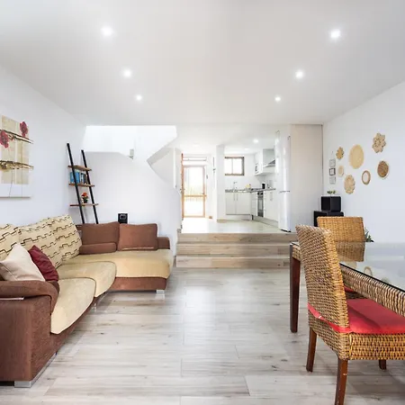 Sunset Luxury Villa In Parque Santiago 1 Σαλέ
