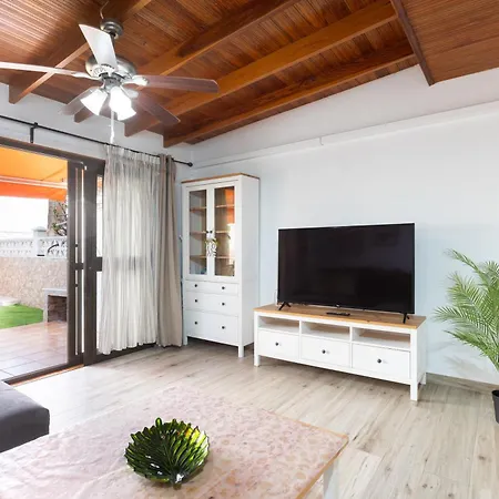 Sunset Luxury Villa In Parque Santiago 1 * Πλάγια ντε λας Αμέρικας