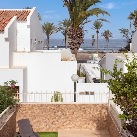 Σαλέ Sunset Luxury Villa In Parque Santiago 1